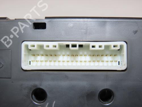 Climate control RENAULT KOLEOS I (HY_) 2.0 dCi 4x4 (HY0K) | BP28967905I5 