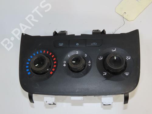 Used Climate control Climate control FIAT PUNTO (199_) 1.4 (199AXB1A, 199BXB1A, 199BXB11, 199AXB11) (78 hp) 33728064 33728064