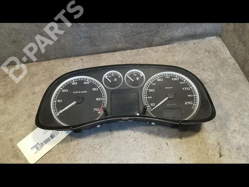 Used Instrument cluster PEUGEOT 307 (3A/C) 1.6 16V (109 hp) 9610599