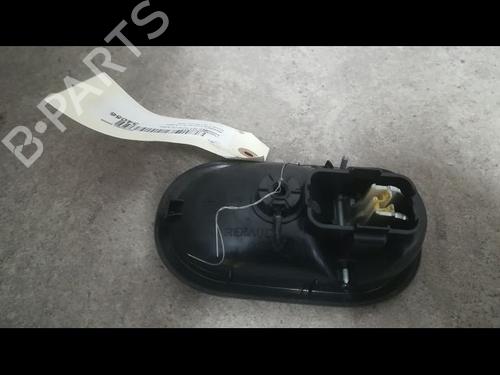 Venstre bak invendig håndtak RENAULT CLIO III (BR0/1, CR0/1) 1.5 dCi (BR17, CR17) (86 hp) 23176853