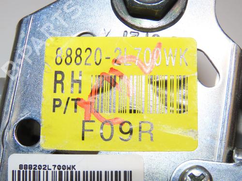 Front right belt tensioner HYUNDAI i30 Estate (FD) 1.6 CRDi | BP28830705C88 