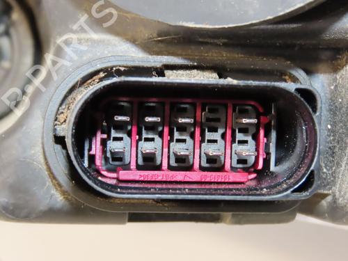 Right headlight VW GOLF PLUS V (5M1, 521) 1.9 TDI | BP28832505C29 