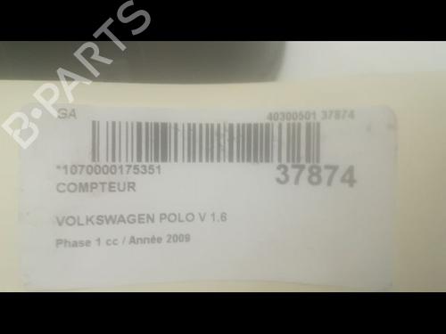 Used Instrument cluster VW POLO V (6R1, 6C1) 1.6 TDI (90 hp) 9602234