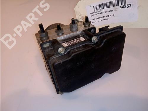 Used ABS pump FIAT GRANDE PUNTO (199_) 1.2 (65 hp) 11100327