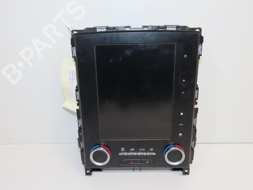 Used Climate control Climate control RENAULT MEGANE IV Grandtour (K9A/M/N_) 1.2 TCe 130 (K9MR) (130 hp) 40241029 40241029