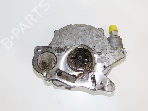 Used Vacuum pump Vacuum pump AUDI A4 B8 Avant (8K5) 2.0 TDI (143 hp) 33059357 33059357