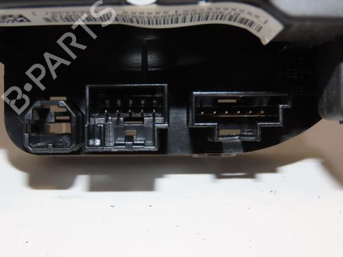 BP29441711I23 main image