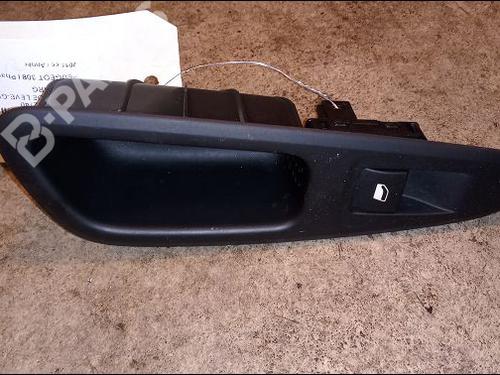 Used Left rear window switch PEUGEOT 308 I (4A_, 4C_) 1.6 THP 16V (156 hp) 9615756