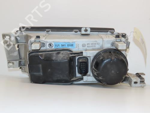 Right headlight SKODA OCTAVIA I Combi (1U5) 1.9 TDI | BP19162236C29 