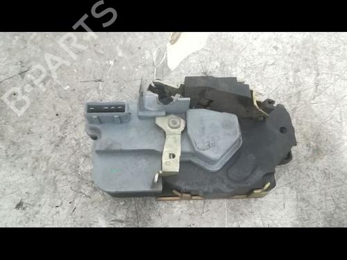 Used Rear right lock PEUGEOT 206 Hatchback (2A/C) 1.4 i (75 hp) 23177011