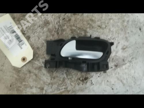 Used Front left interior door handle PEUGEOT 208 I (CA_, CC_) 1.4 HDi (68 hp) 9607878
