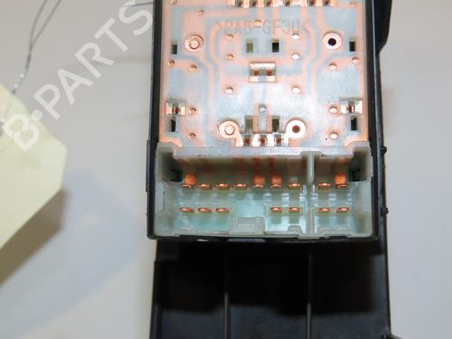 Left front window switch NISSAN MICRA III (K12) 1.5 dCi | BP28968903I27