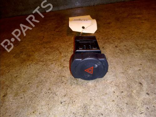 Used Warning switch Warning switch DACIA DUSTER (HS_) 1.5 dCi 4x4 (HSMC, HSMD) (110 hp) 10053238 10053238