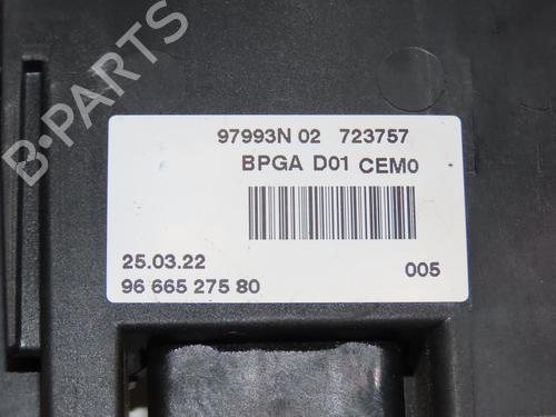 fuse-box-citroen-c4-grand-picasso-i-ua_-2006-2007-2008-2009-2010-2011-2012-2013-28829165 main image
