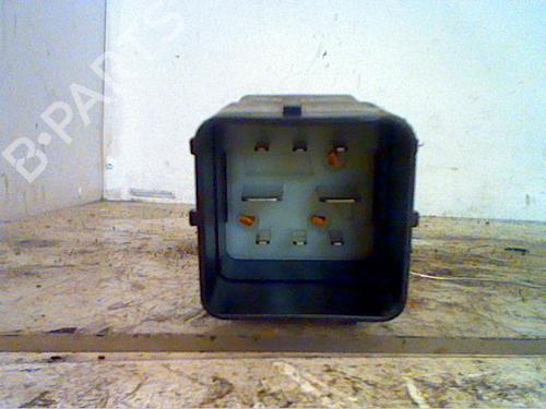 Used Electronic module Electronic module PEUGEOT 206+ (2L_, 2M_) 1.4 HDi eco 70 (68 hp) 23171761 23171761