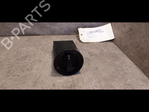 Used Headlight switch Headlight switch VW POLO III (6N1) 64 1.9 SDI (64 hp) 9613409 9613409