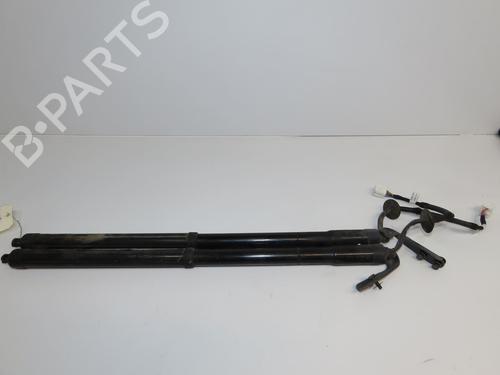 Used Tailgate lift support Tailgate lift support NISSAN X-TRAIL III (T32_, T32R, T32RR) 1.6 dCi (T32) (130 hp) 33417829 33417829