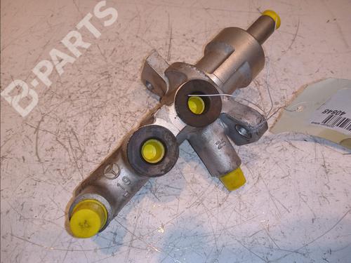 Used Brake master cylinder MERCEDES-BENZ E-CLASS (W210) E 220 CDI (210.006) (143 hp) 11100398