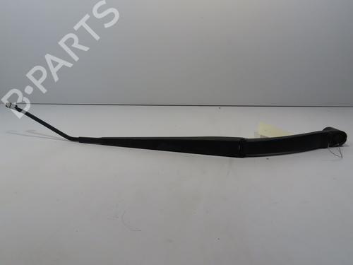 Front windshield wiper arm RENAULT KADJAR (HA_, HL_) 1.2 TCe 130 (HLMR) | BP28802351C143 
