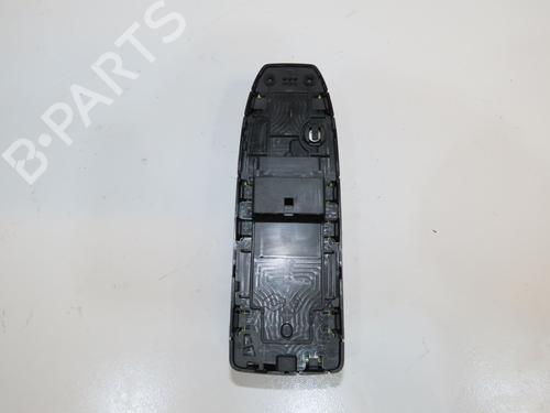 Used Left front window switch Left front window switch RENAULT CLIO V (B7_) 1.5 Blue dCi 100 (B7AD) (101 hp) 33998859 33998859