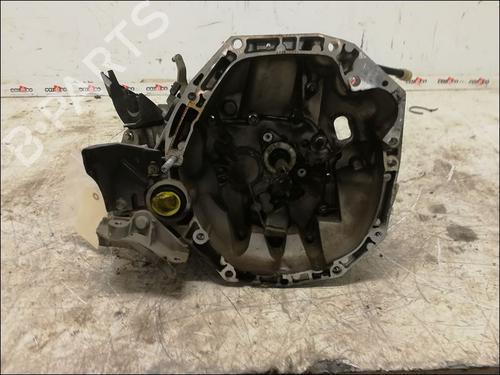 Used Gearbox RENAULT TWINGO II (CN0_) 1.5 dCi (CN0E) (64 hp) 9608496