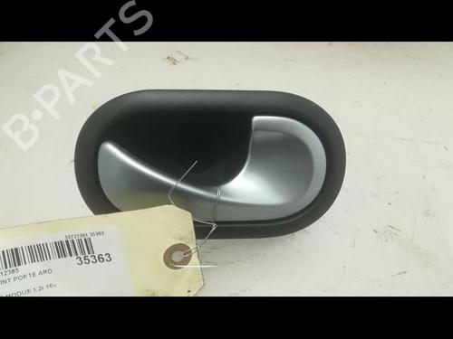 Used Rear right interior door handle Rear right interior door handle 9597854 9597854