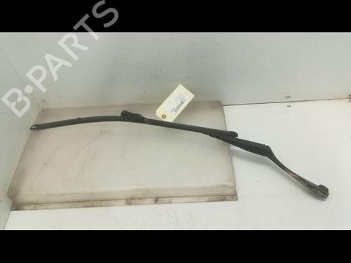 Used Front windshield wiper arm MERCEDES-BENZ C-CLASS (W204) C 220 CDI (204.008) (170 hp) 14881242