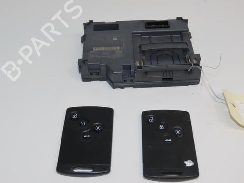 Kortleser RENAULT CLIO IV Grandtour (KH_) 1.5 dCi 90 (KHN3, KHN4) | BP30714700E4 