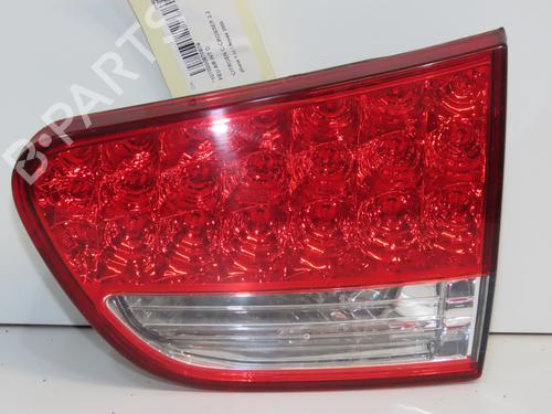 Højre baglygte bagklap CITROËN C-CROSSER (VU_, VV_) 2.2 HDi (156 hp) 31121201