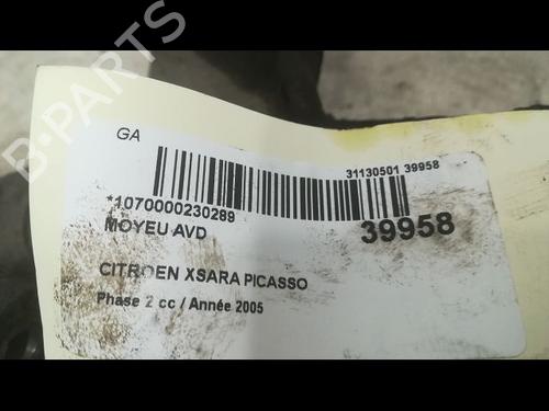 Used Left front steering knuckle CITROËN XSARA PICASSO (N68) 1.6 HDi (109 hp) 14875541