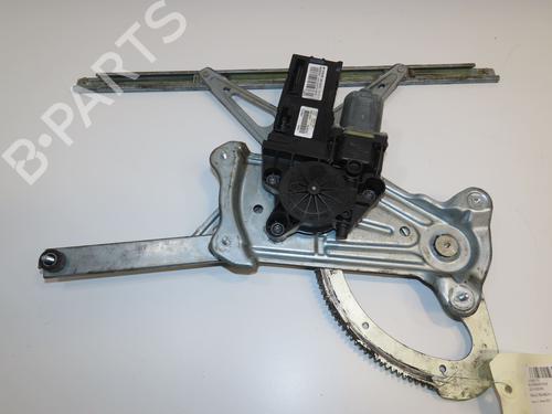 Rudehejsemekanisme ventre foran RENAULT MEGANE III Hatchback (BZ0/1_, B3_) 1.9 dCi (BZ0N, BZ0J) (131 hp) 28968501