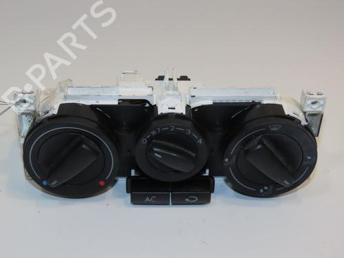Used Climate control VW GOLF IV (1J1) 1.6 16V (105 hp) 28967878
