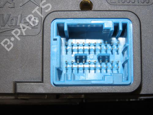 climate-control-peugeot-208-i-ca_-cc_-2012-2013-2014-2015-2016-2017-2018-2019-2020-2021-32037929 main image