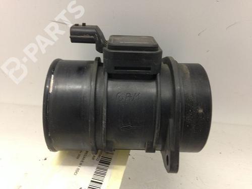 Used Mass air flow sensor RENAULT MEGANE III Hatchback (BZ0/1_, B3_) 1.5 dCi (106 hp) 9593229