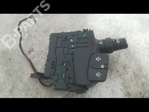 Used Steering column stalk RENAULT SCÉNIC II (JM0/1_) 1.5 dCi (JM1E, JM16) (106 hp) 9608229