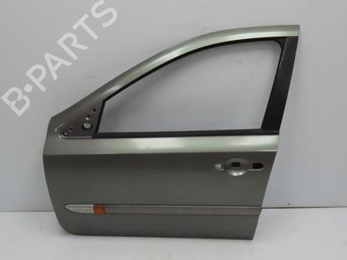 Used Left front door RENAULT LAGUNA II (BG0/1_) 1.9 dCi (BG08, BG0G) (120 hp) 24358995