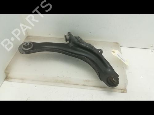 Used Right front suspension arm RENAULT CAPTUR I (J5_, H5_) 0.9 TCe 90 (90 hp) 14875876