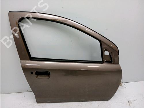 right-front-door-suzuki-alto-vii-gf-10-amf310-gfc31s-68001m68k10000-2009-16648162 main image