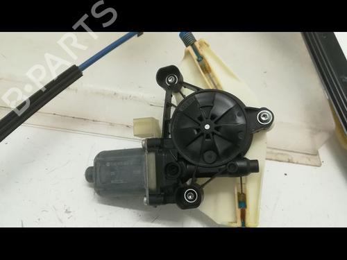 Rudehejsemekanisme ventre foran VW TOURAN (5T1) 2.0 TDI | BP23175751C22 