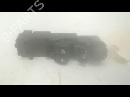 Used Left front window switch Left front window switch CITROËN DS3 (SA_) 1.6 HDi 90 (92 hp) 23176527 23176527