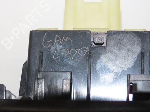 Switch DACIA SANDERO II 1.0 SCe 75 (B8JC, B8JD, B8NC) | BP33132537I30 - Image 4