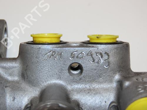 Brake master cylinder FORD FOCUS III 1.6 TDCi | BP19069187M77 