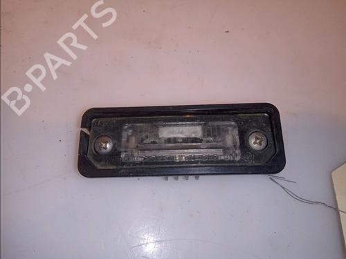 Used Licence plate light VW PASSAT B6 (3C2) 1.9 TDI (105 hp) 14880536