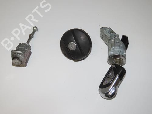 Used Electronic module Electronic module CITROËN DS3 (SA_) 1.6 VTi 120 (120 hp) 33417713 33417713