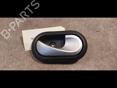 Used Rear right interior door handle DACIA SANDERO 1.4 MPI LPG (72 hp) 9613667