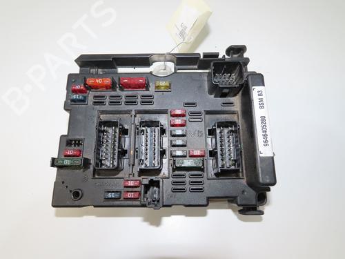 Used Fuse box Fuse box PEUGEOT 307 Break (3E) 2.0 HDI 110 (107 hp) 36493351 36493351