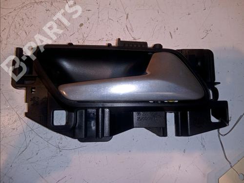 Used Rear right interior door handle PEUGEOT 3008 II SUV (MC_, MR_, MJ_, M4_) 1.5 BlueHDi 130 (131 hp) 11103251