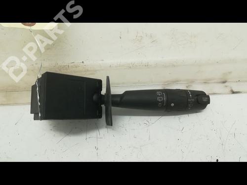 Used Steering column stalk CITROËN XSARA (N1) 1.9 TD (90 hp) 9596418