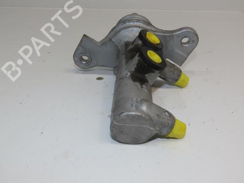 Brake master cylinder MERCEDES-BENZ SPRINTER 4-t Van (B907, B910) 414 CDI RWD (907.643, 907.645, 907.647) | BP31077311M77 - Image 4