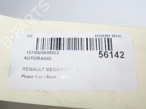 radio-renault-megane-iv-hatchback-b9amn_-2015-39084066 main image